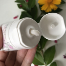 Swatch de Amelbtg : Soin JOUR 'Hydratation & Douceur' HELIAGREEN, Heliabrine