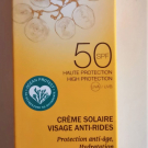 Swatch de flfl90 : Crème solaire visage anti rides, Caudalie