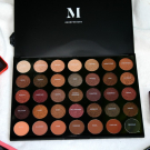 Swatch de ChoupnBeauty : Palette 35F Fall Into Frost, Morphe