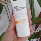 Swatch de Homesweetambre : Crème Calmante Réparatrice, Condensé Paris