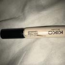 Swatch de AURELIA;VITULLO : Natural Concealer, Kiko