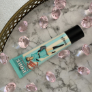Swatch de Samaantha34 : The POREfessional - Base de Teint, Benefit Cosmetics