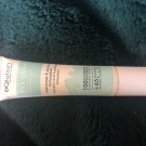 Swatch de Catarina : Eye Love Soin Contour des Yeux Bio, OOlution