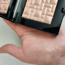 Swatch de Infinity2218 : Golden rose glow, Bobbi Brown