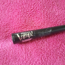 Swatch de audreydtz : Vamp Definition Liner, Pupa