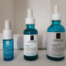 Swatch de Bluegarance : Hyalu Sérum B5 Sérum Concentré Antirides, La Roche-Posay