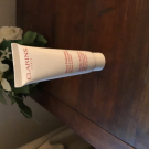 Swatch de 4et3font9 : Doux Polissant Crème à Micrograins, Clarins