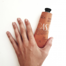 Swatch de Mamsetseschatons : Crème mains Ekos Castanha, Natura Brasil