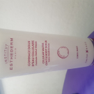 Swatch de elviracmoi : Gommage Doux d'Eau Cellulaire, Institut Esthederm
