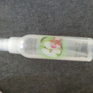 Swatch de oceanelemeunier64 : Brume parfumée à la pomme, Avon