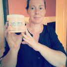 Swatch de Fleur-Rose : La crème des peaux sèches et sensibles, Mixa