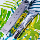 Swatch de Yoshi__59 : Mini Eye Primer - Base ombre à paupières format voyage, ANASTASIA BEVERLY HI