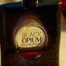 Swatch de L.Honey : Black Opium Eau de parfum, Yves Saint Laurent