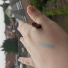 Swatch de Hopesia : Crayon crème 2en1, Modelite