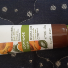 Swatch de nissrs72.1 : Gommage Végétal - Toutes peaux, Yves Rocher