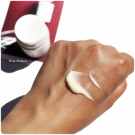 Swatch de Beauty Moodboard : La Crème du Temps, Absolution