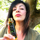 Swatch de elenatestepourvous : Huile bienfaisante au Foraha, Omoyé