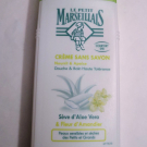 Swatch de flfl90 : Douche & bain peau sensible, Le Petit Marseillais