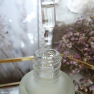 Swatch de lesenviesdetalie : Le Sérum Renaissance, Mademoiselle Saint Germain