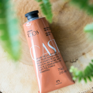 Swatch de Blissfully Yours : Crème mains Ekos Castanha, Natura Brasil