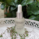 Swatch de Pruebelle : Le Sérum Renaissance, Mademoiselle Saint Germain