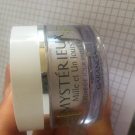 Swatch de AZEBEIR : Mystérieux Mille et Un Jours - Crème Liftante Redensifiante Anti-Âge, Garancia