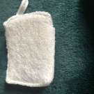 Swatch de Catarina : Gant exfoliant pour le visage, Birchbox