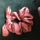 Swatch de Catarina : Chouchou rose, Glossybox