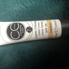 Swatch de Catarina : Crème teintée, Rougj