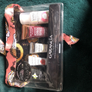 Swatch de Catarina : Trousses découvertes, Garancia