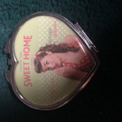 Swatch de Catarina : Miroir de poche rétro, Casa