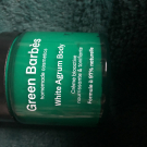 Swatch de Catarina : White agrum body, Green Barbès