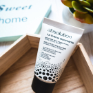 Swatch de alostygirl : La Crème Gommante Absolution, Absolution