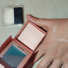 Swatch de Infinity2218 : Dandelion Twinkle, Benefit Cosmetics