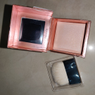 Swatch de Infinity2218 : Dandelion Twinkle, Benefit Cosmetics