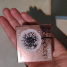 Swatch de Infinity2218 : Dandelion Twinkle, Benefit Cosmetics