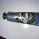 Swatch de Yous94 : Crème mains sensuelle Noix de Coco, Yves Rocher