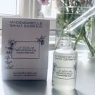 Swatch de caroline gmt : Le Sérum Renaissance, Mademoiselle Saint Germain