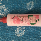 Swatch de Sabi92900 : Rose water natural, Rose of Bulgaria