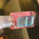 Swatch de Crys53 : Gel mains nettoyant, Merci Handy