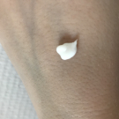 Swatch de les_blablas_de_laura_ : La crème de jour au concombre blanc, Mademoiselle Saint Germain