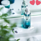 Swatch de Marilena : Minéral 89 Booster Quotidien Fortifiant et Repulpant, Vichy