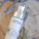 Swatch de Juste Sarah : La crème de jour au concombre blanc, Mademoiselle Saint Germain