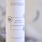 Swatch de Juste Sarah : La crème de jour au concombre blanc, Mademoiselle Saint Germain