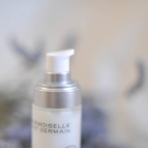 Swatch de Juste Sarah : La crème de jour au concombre blanc, Mademoiselle Saint Germain