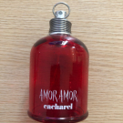 Swatch de Yuna : Amor Amor - Eau de Toilette, Cacharel