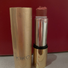 Swatch de lauraj68 : Velvet Mat Satin Lipstick, Kiko