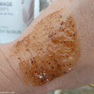 Swatch de lesenviesdetalie : Gommage du Corps, Condensé Paris