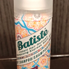 Swatch de Nessa.B : Shampoing Sec Original, Batiste