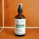 Swatch de Camille_Caterpi : Huile démaquillante toute douce, Clémence et Vivien